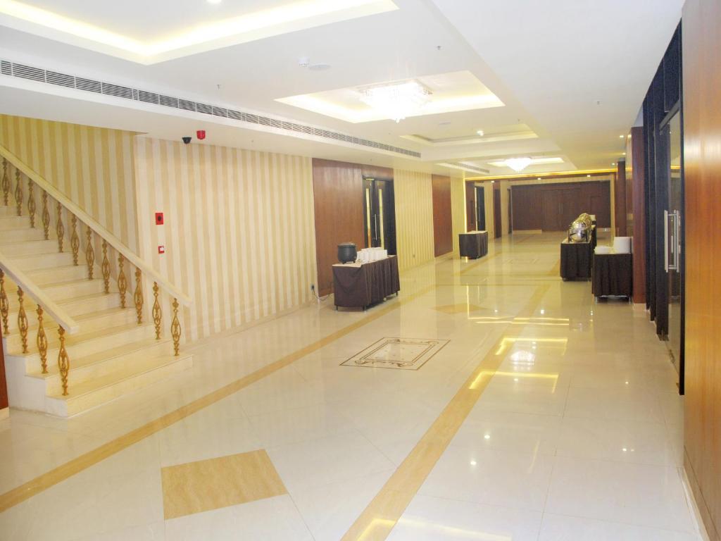 Fortune Select Grand Ridge, Tirupati - Member Itc Hotels' Group Zewnętrze zdjęcie Interior of the hotel