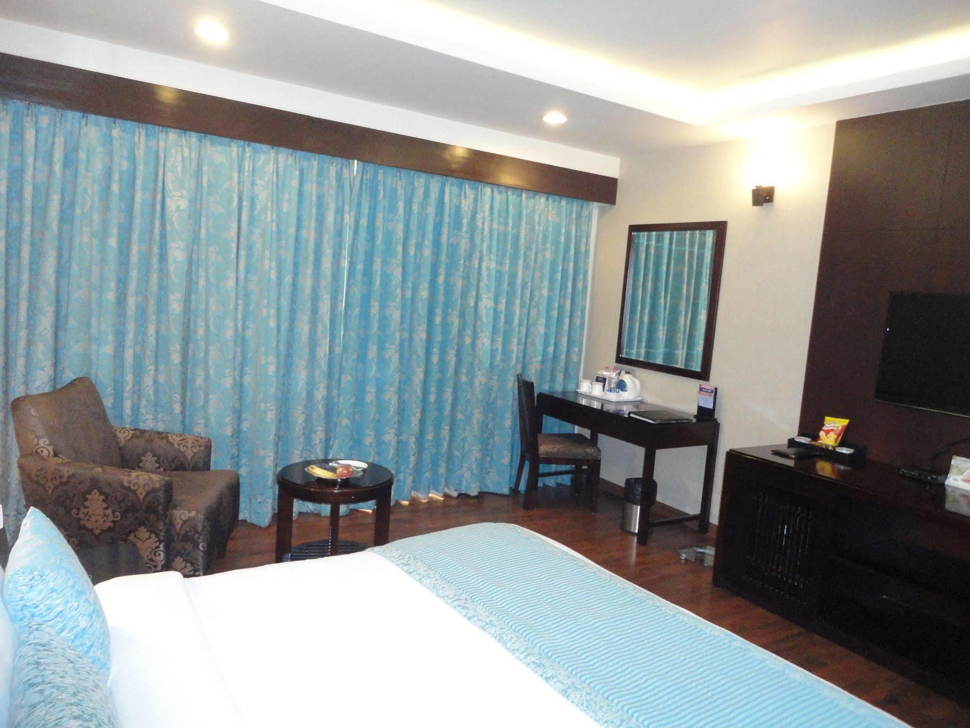 Fortune Select Grand Ridge, Tirupati - Member Itc Hotels' Group Zewnętrze zdjęcie A room at the hotel