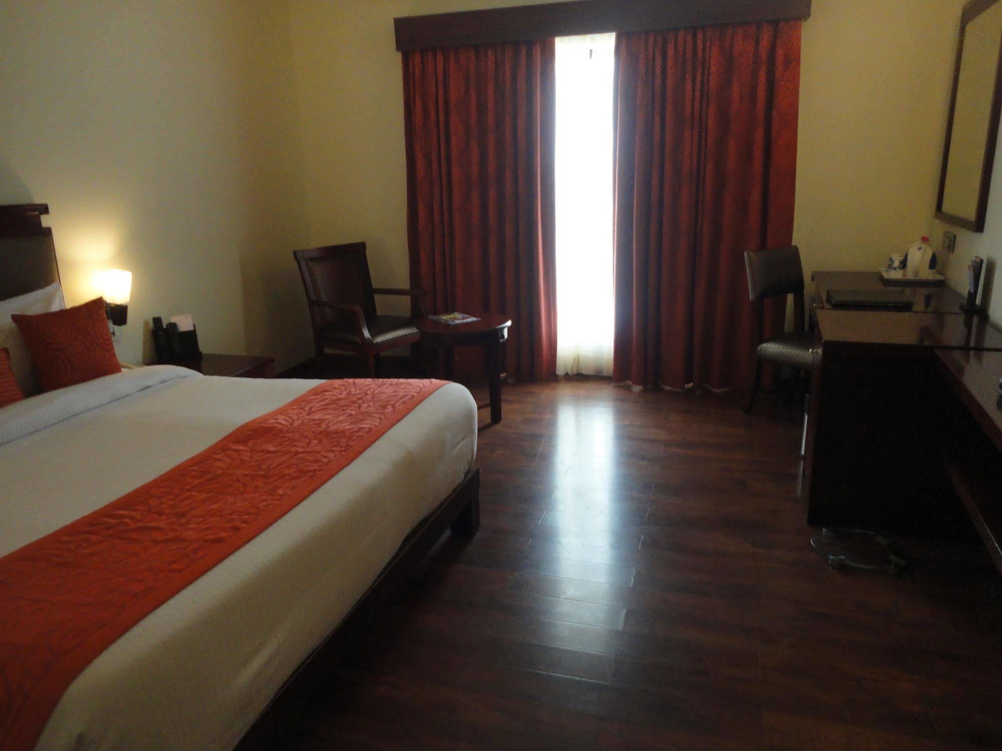Fortune Select Grand Ridge, Tirupati - Member Itc Hotels' Group Zewnętrze zdjęcie A room at the hotel
