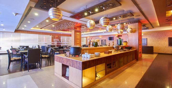 Fortune Select Grand Ridge, Tirupati - Member Itc Hotels' Group Zewnętrze zdjęcie The buffet at the hotel