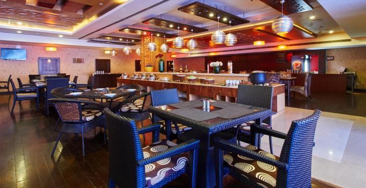 Fortune Select Grand Ridge, Tirupati - Member Itc Hotels' Group Zewnętrze zdjęcie The interior of the restaurant